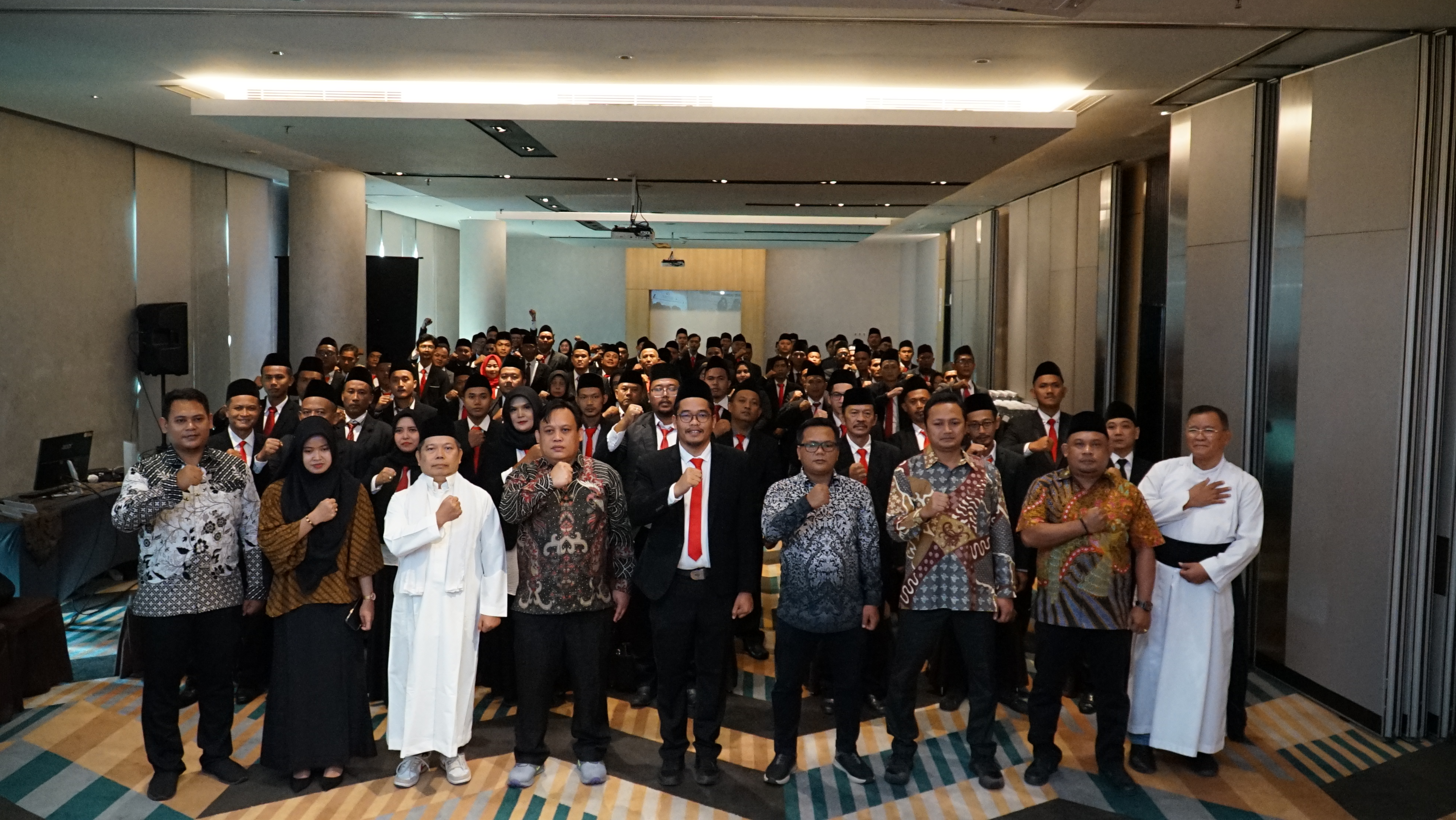PELANTIKAN PANWASCAM PEMILIHAN SERENTAK 2024