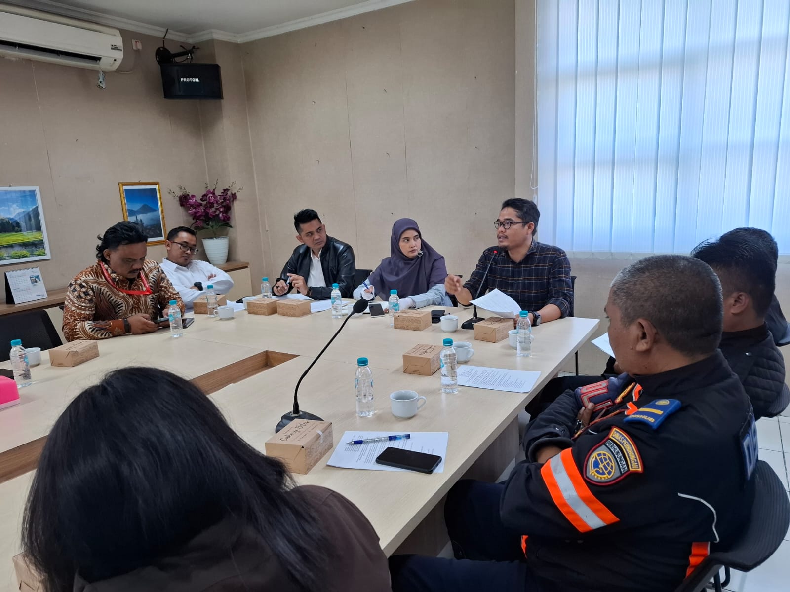 Rapat Koordinasi Penyusunan Draft Penlok Pemasangan APK
