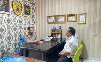 Ade Permana saat melaksanakan Konsolidasi Demokrasi di Polresta Karawang, Rabu (19/08/2026)